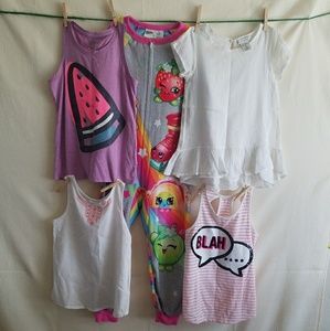 Bundle pajama and 4 blouses for girl's